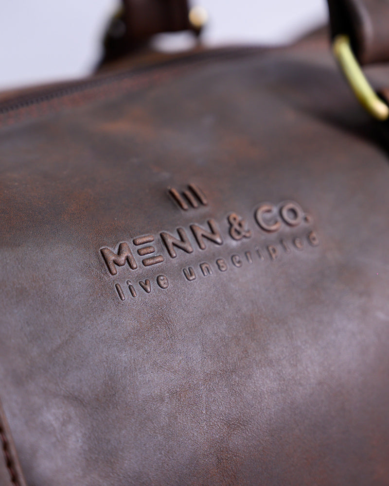 Genuine Leather Gym Bag for Men – Stylish Travel Duffel with Spacious Compartments | Durable & Versatile | GB01